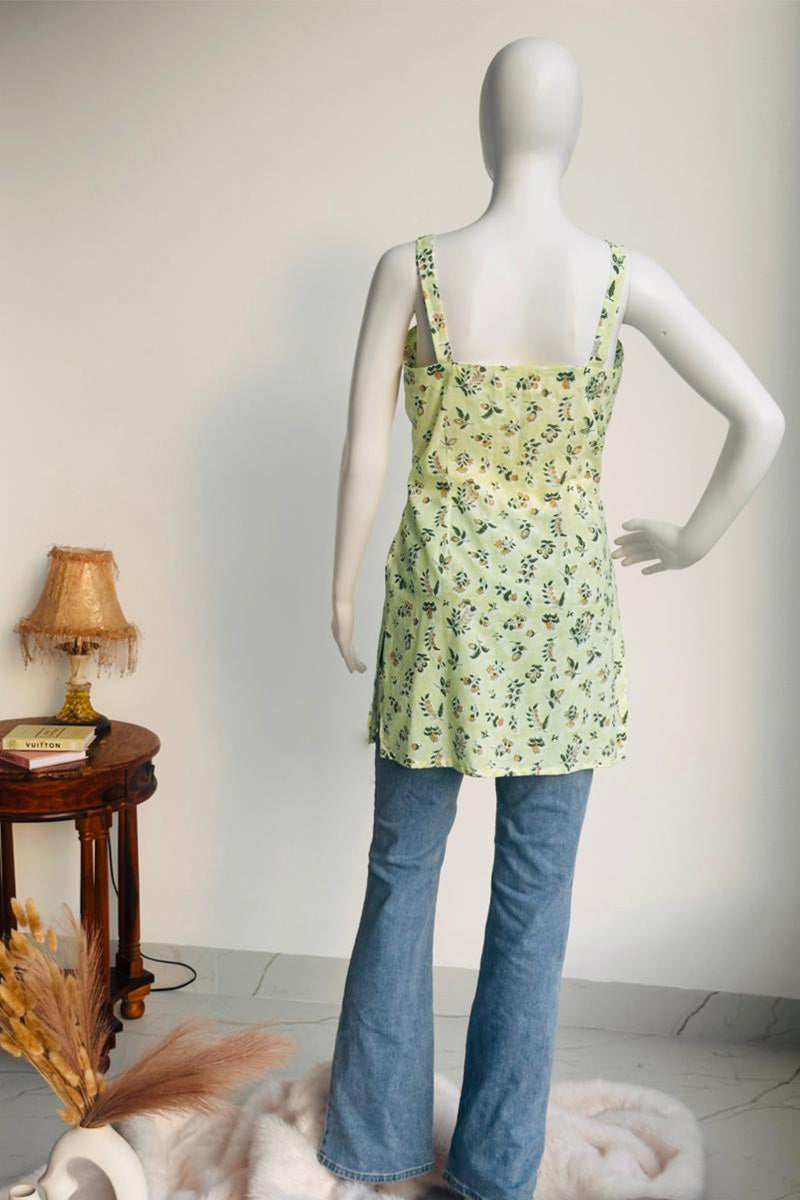 Aamra Ring Strap Short Kurti