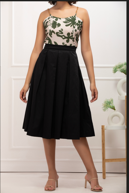 Luna Black Box Pleated Skirt
